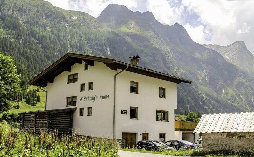 S' Ludwign Haus Apartment Sankt Leonhard im Pitztal Exterior photo