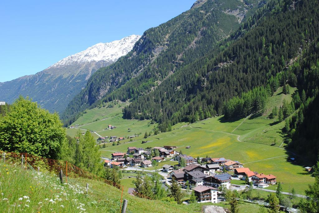 S' Ludwign Haus Apartment Sankt Leonhard im Pitztal Exterior photo